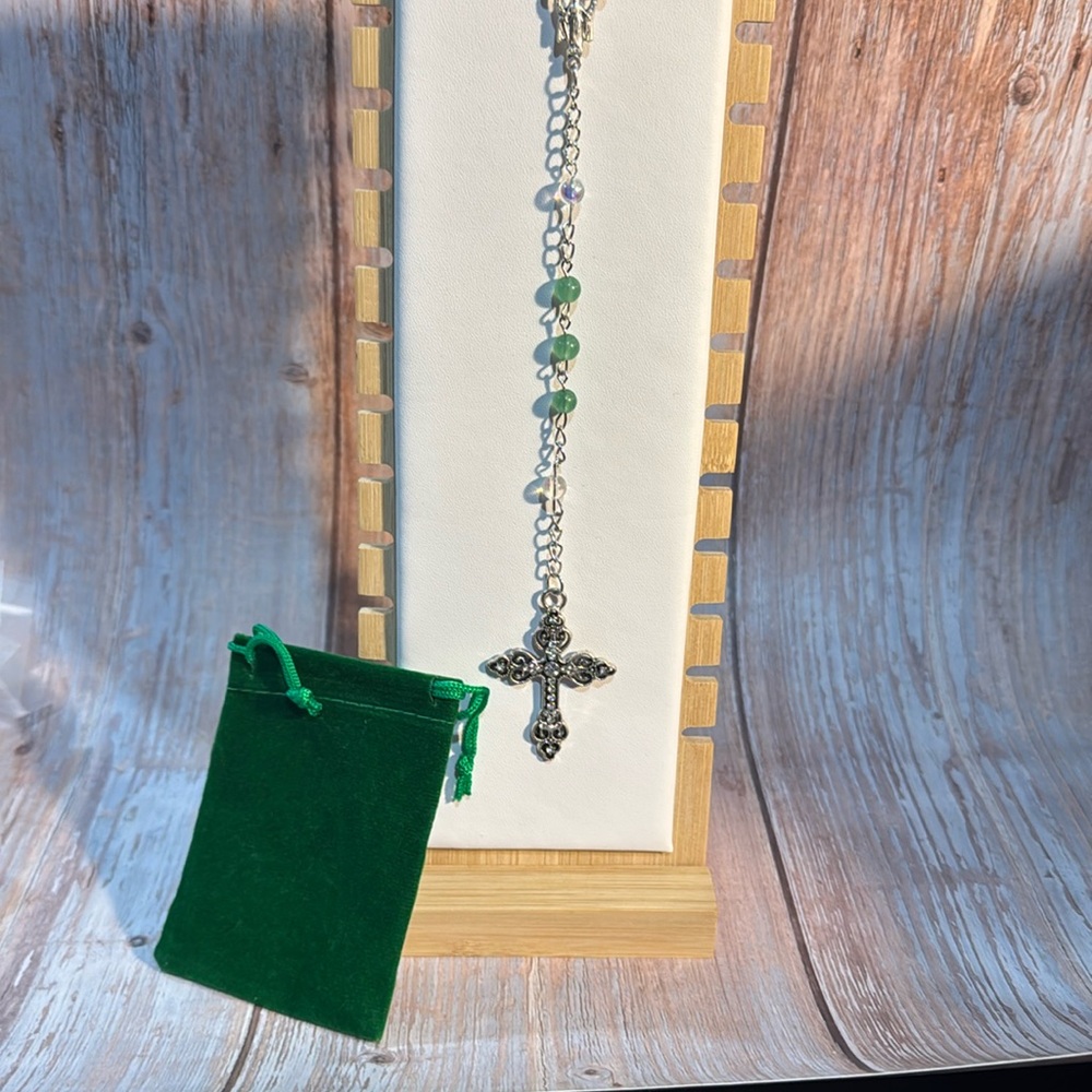 NEW Handmade 38” Green and Silver Beaded Rosary #PHK133